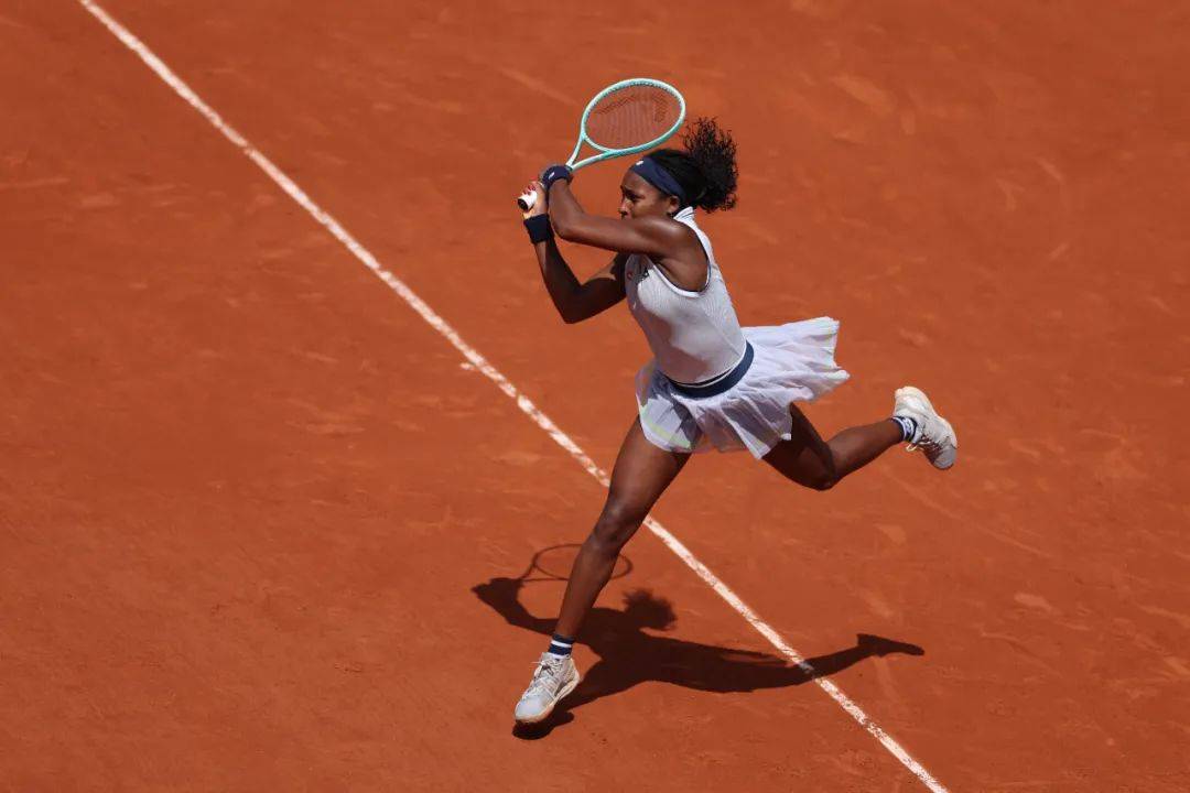 都在向我们 都在向我们