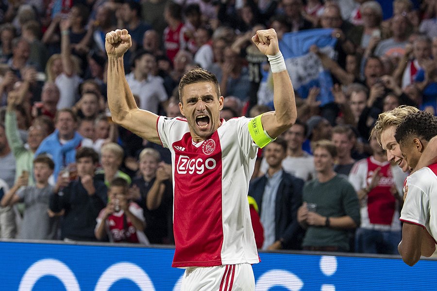 M队通过精 M队通过精