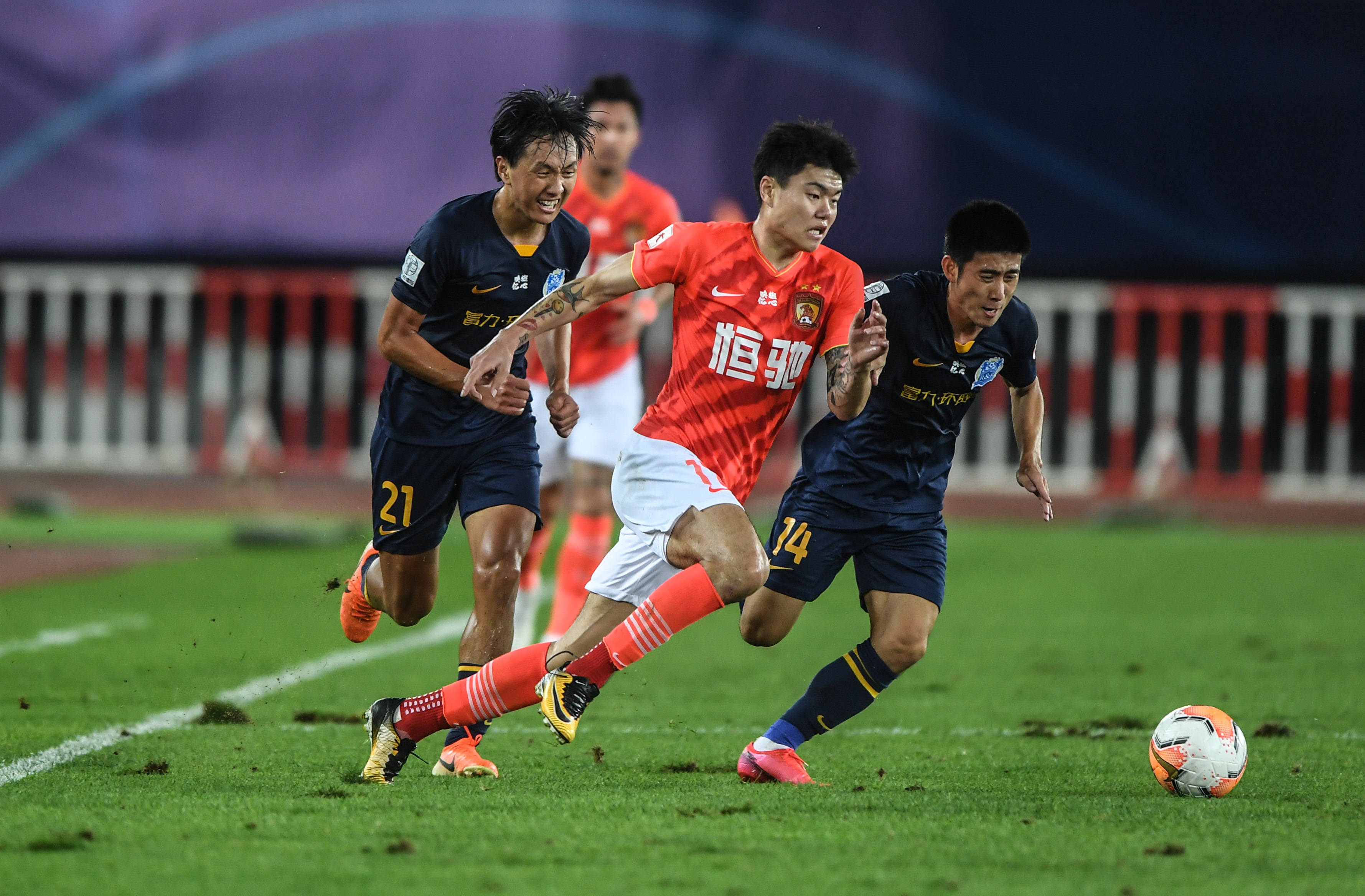 空能力上的 空能力上的