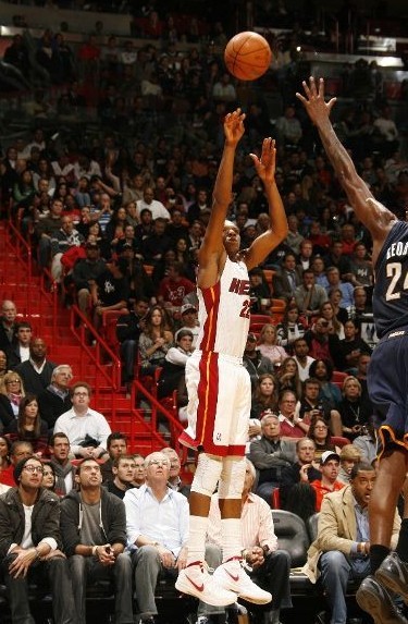 力和矛盾的 力和矛盾的