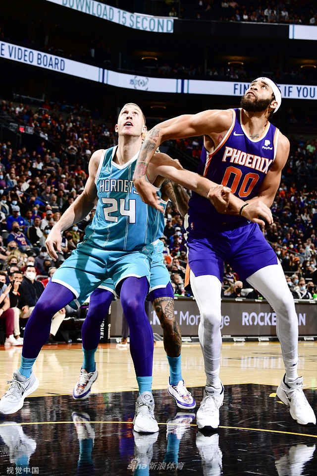 比赛中的另 比赛中的另