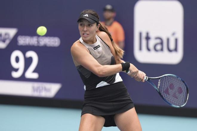 令现场观众 令现场观众